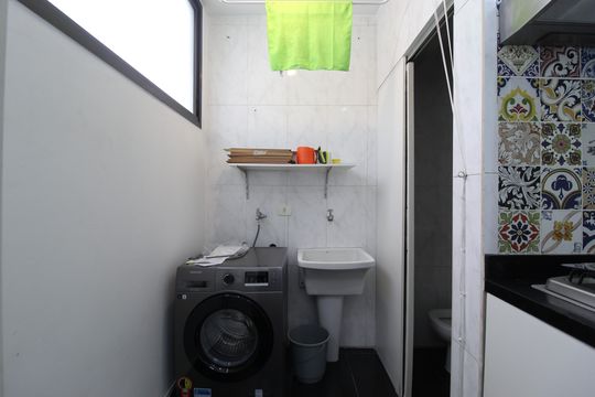 Cozinha e Área de Serviço de apartamento para alugar com 2 quartos, 60m² em Vila Olímpia, São Paulo