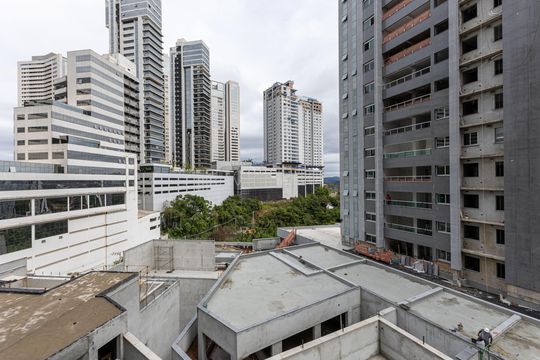 Vista da Varanda da Sala 1 de apartamento para alugar com 4 quartos, 172m² em Vila da Serra, Nova Lima