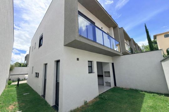 Área externa de casa de condomínio para alugar com 3 quartos, 154m² em Mirante Estrelas, Vinhedo