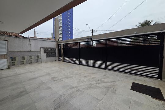 Garagem de apartamento para alugar com 2 quartos, 50m² em Aviação, Praia Grande