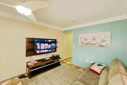 Casa à venda com 4 quartos, 170m² em Vila Iolanda(lajeado), São Paulo