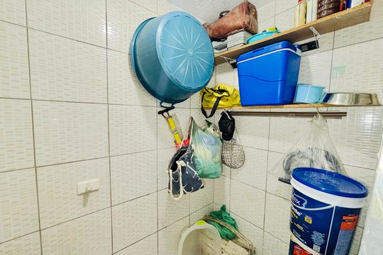 Área de serviço  de casa à venda com 4 quartos, 170m² em Vila Iolanda(lajeado), São Paulo