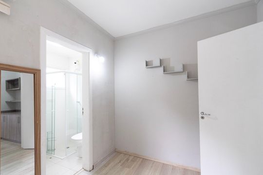 Suíte 1 de casa de condomínio para alugar com 2 quartos, 80m² em Alto da Boa Vista, Sorocaba