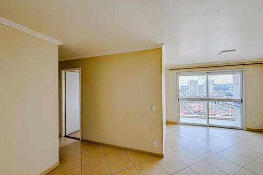 Apartamento para alugar com 3 quartos, 84m² em Parque Maria Luiza, São Paulo