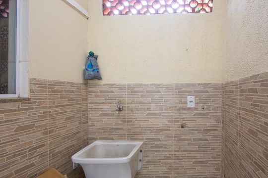 Área de Serviço de casa para alugar com 3 quartos, 105m² em Rocha, São Gonçalo