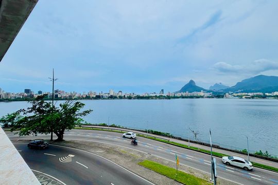 Apartamento para alugar com 3 quartos, 137m² em Lagoa, Rio de Janeiro