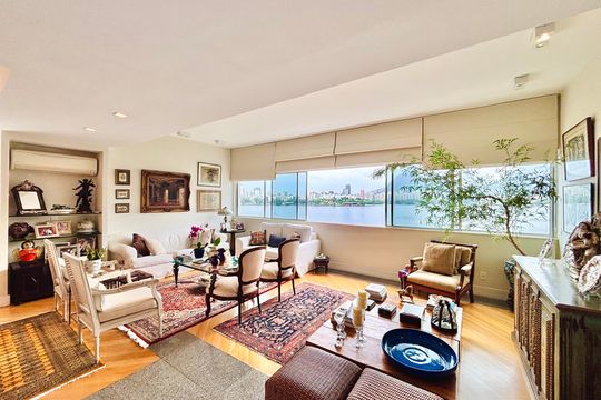 Apartamento para alugar com 3 quartos, 137m² em Lagoa, Rio de Janeiro