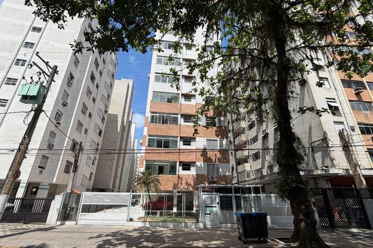Fachada de apartamento para alugar com 1 quarto, 50m² em Ponta da Praia, Santos