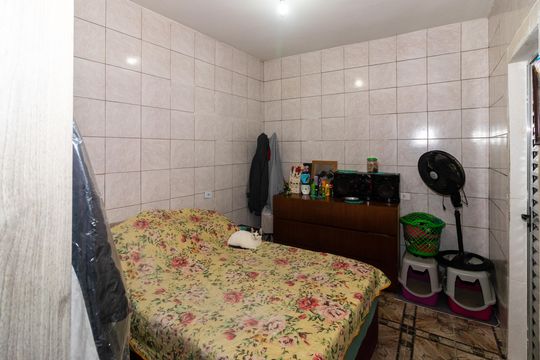 Quarto de casa à venda com 1 quarto, 77m² em Jardim Reimberg, São Paulo