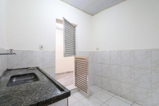 Cozinha de casa para alugar com 2 quartos, 220m² em Bom Retiro, São Paulo