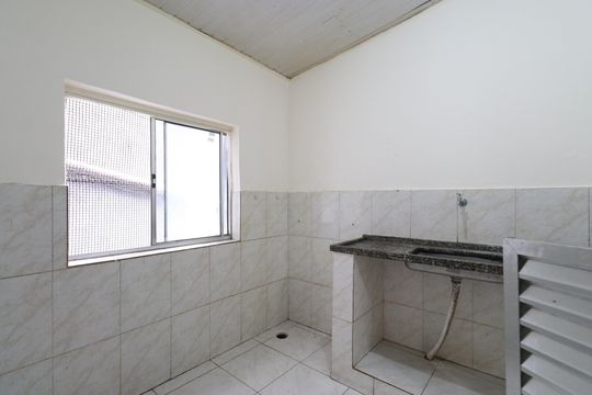 Cozinha  de casa para alugar com 2 quartos, 220m² em Bom Retiro, São Paulo