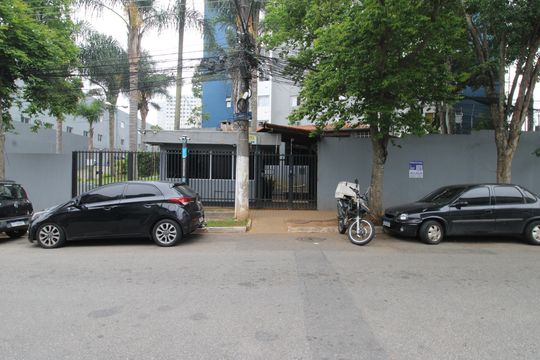 Fachada de apartamento para alugar com 1 quarto, 48m² em Santa Etelvina, São Paulo