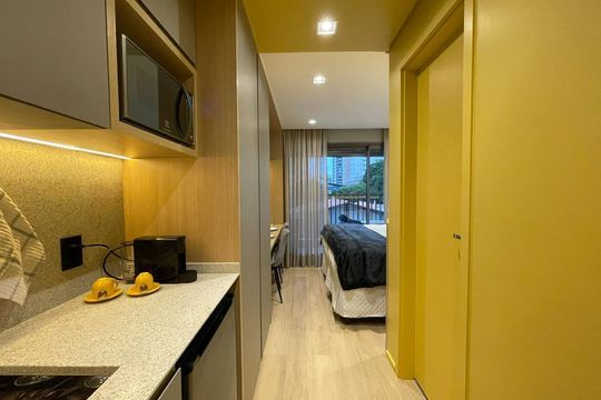 Cozinha de apartamento à venda com 1 quarto, 24m² em Barra Funda, São Paulo