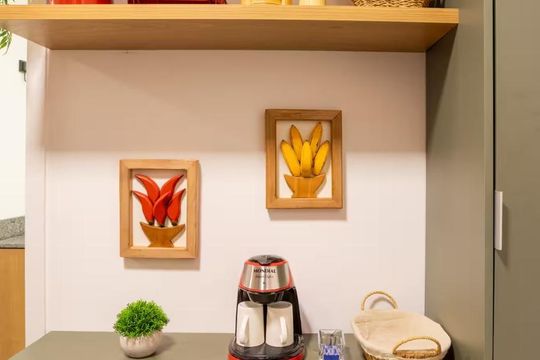 Cozinha de kitnet/studio à venda com 1 quarto, 24m² em Cidade Monções, São Paulo