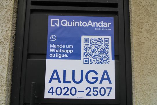 Placa de apartamento para alugar com 2 quartos, 42m² em Vila Nhocuné, São Paulo