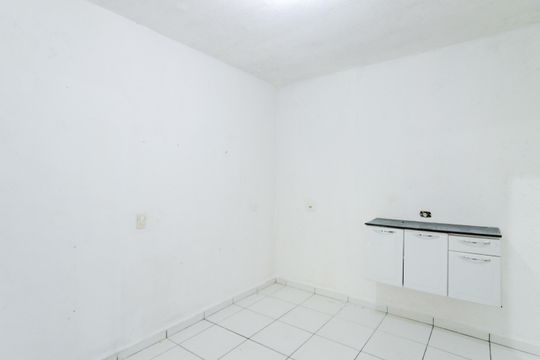 Cozinha de casa para alugar com 1 quarto, 58m² em Vila Maricy, Guarulhos