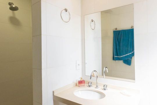 Banheiro Suíte 2 de apartamento para alugar com 3 quartos, 180m² em Maracanã, Rio de Janeiro