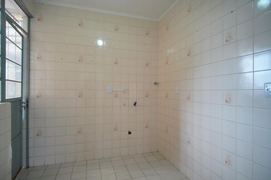 Cozinha de apartamento para alugar com 1 quarto, 40m² em Scharlau, São Leopoldo