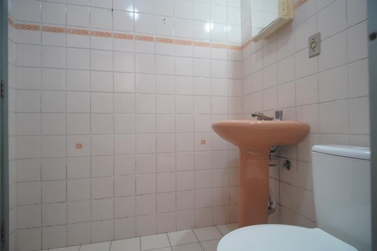 Banheiro de apartamento para alugar com 1 quarto, 40m² em Scharlau, São Leopoldo