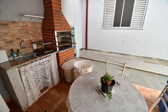 Churrasqueira de casa à venda com 4 quartos, 234m² em Vila Nova, Campinas