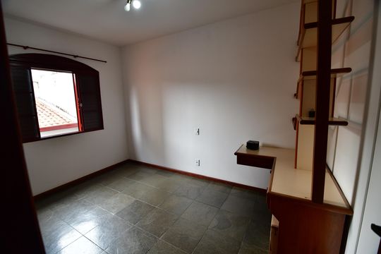 Quarto 2 de casa à venda com 4 quartos, 234m² em Vila Nova, Campinas