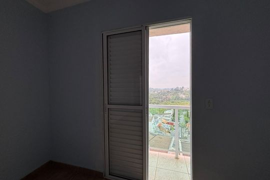 Casa de Condomínio para alugar com 3 quartos, 196m² em Jardim Nova Coimbra, Cotia