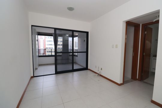 Sala de apartamento para alugar com 1 quarto, 50m² em Pituba, Salvador