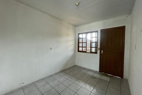 Casa para alugar com 1 quarto, 150m² em Scharlau, São Leopoldo