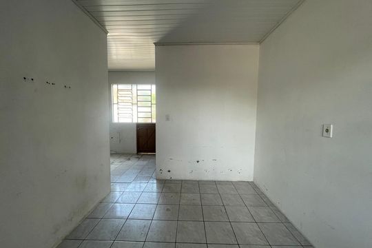 Casa para alugar com 1 quarto, 150m² em Scharlau, São Leopoldo