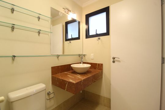 Banheiro da Suíte de apartamento à venda com 3 quartos, 115m² em Vila Olímpia, São Paulo