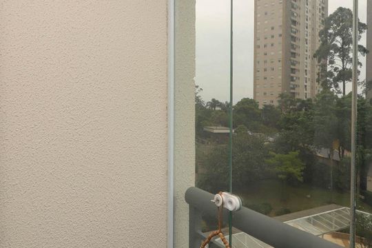 Varanda  de apartamento para alugar com 2 quartos, 50m² em Vila Andrade, São Paulo