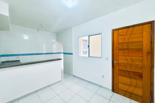 Apartamento para alugar com 1 quarto, 40m² em Jardim Rosana, Guarulhos