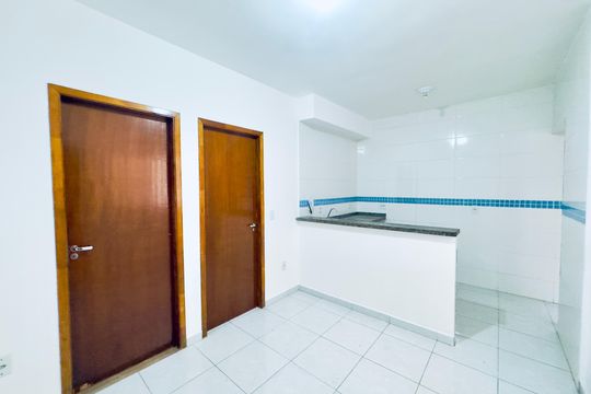 Sala de apartamento para alugar com 1 quarto, 40m² em Jardim Rosana, Guarulhos