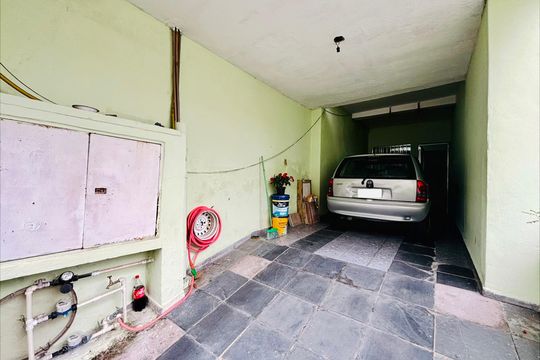 Garagem de casa para alugar com 2 quartos, 250m² em Vila Santa Teresinha, São Paulo