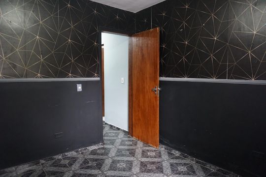 Quarto 3 de casa para alugar com 4 quartos, 156m² em Jardim Dom José, Embu das Artes