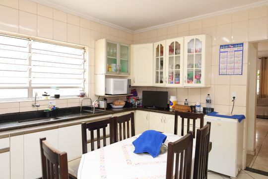 Cozinha de casa à venda com 4 quartos, 120m² em Vila Brasil, São Paulo