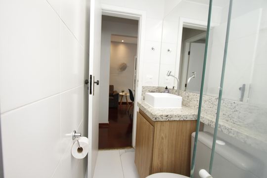 Banheiro Social de apartamento para alugar com 2 quartos, 85m² em Buritis, Belo Horizonte