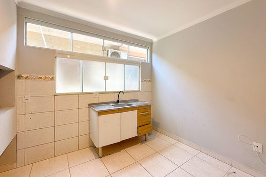 Cozinha de apartamento para alugar com 1 quarto, 38m² em Ingleses Norte, Florianópolis