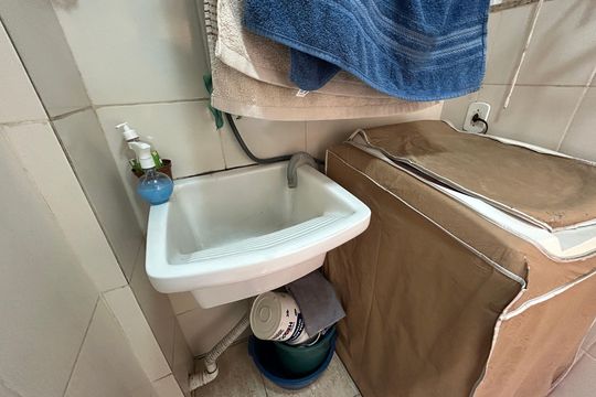 Área de Serviço de apartamento para alugar com 2 quartos, 60m² em Marechal Hermes, Rio de Janeiro