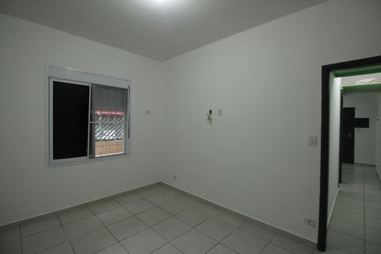 Quarto 2 de apartamento para alugar com 2 quartos, 58m² em Embaré, Santos