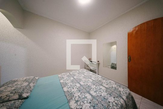 Casa à venda com 4 quartos, 200m² em Jardim Arize, São Paulo