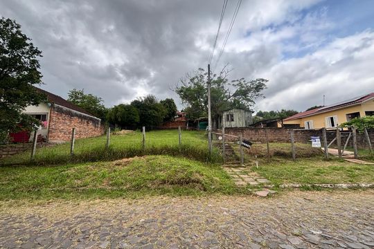 Placa instalada em 29/10/2026 com o código PIMZ-231 de casa à venda com 1 quarto, 360m² em São Borja, São Leopoldo