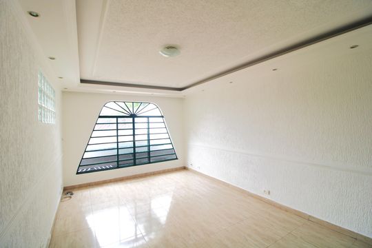 Casa para alugar com 2 quartos, 90m² em Jardim Consorcio, São Paulo