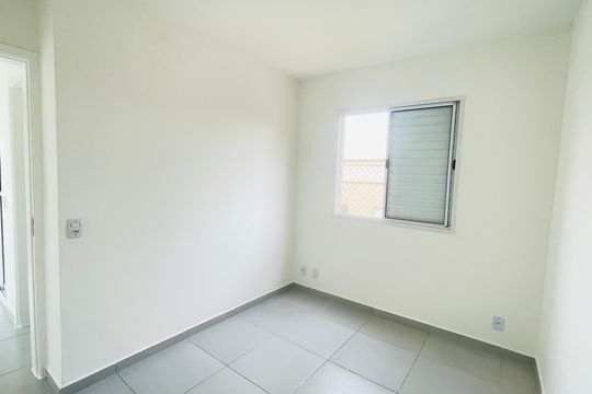 Quarto de apartamento para alugar com 3 quartos, 94m² em Jardim Isis, Cotia