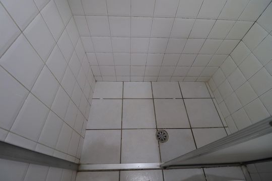 Banheiro  de apartamento para alugar com 1 quarto, 50m² em Ribeirânia, Ribeirão Preto
