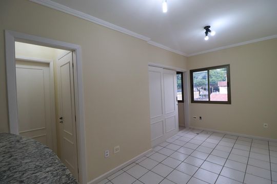 Sala de apartamento para alugar com 1 quarto, 50m² em Ribeirânia, Ribeirão Preto
