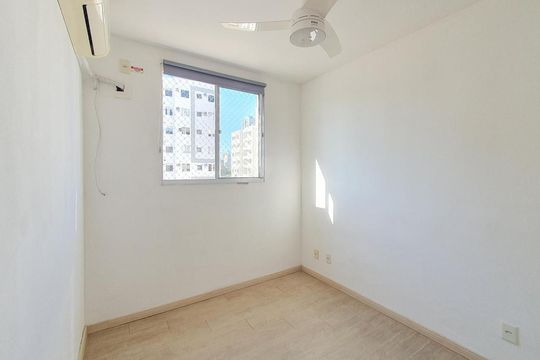 Quarto 2 de apartamento à venda com 2 quartos, 47m² em Vila Rosa, Novo Hamburgo