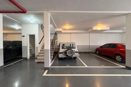 Garagem de apartamento para alugar com 2 quartos, 47m² em Bangú, Santo André