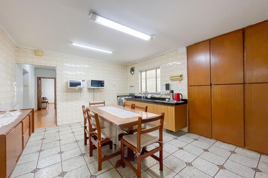 Cozinha de casa para alugar com 3 quartos, 180m² em Vila Yolanda, Osasco