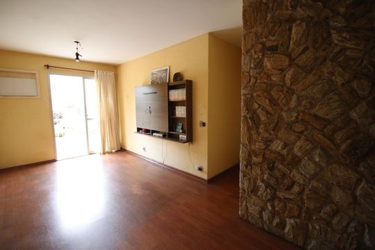 Apartamento à venda com 2 quartos, 60m² em Taquara, Rio de Janeiro